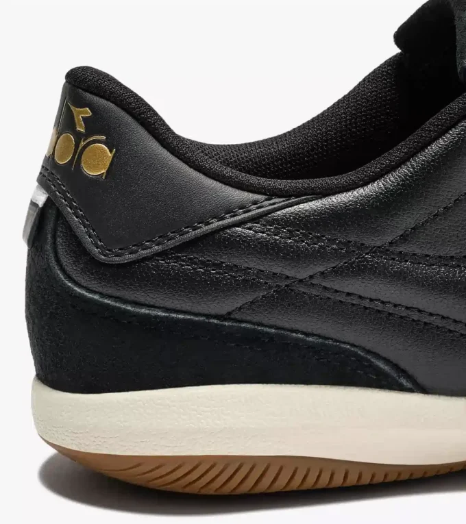 Zapatillas de cuero doradas para interior Zapatillas de cuero doradas para interior