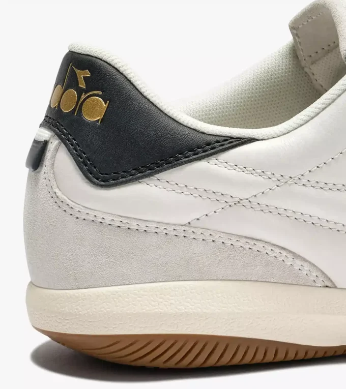 Zapatillas de cuero doradas para interior Zapatillas de cuero doradas para interior
