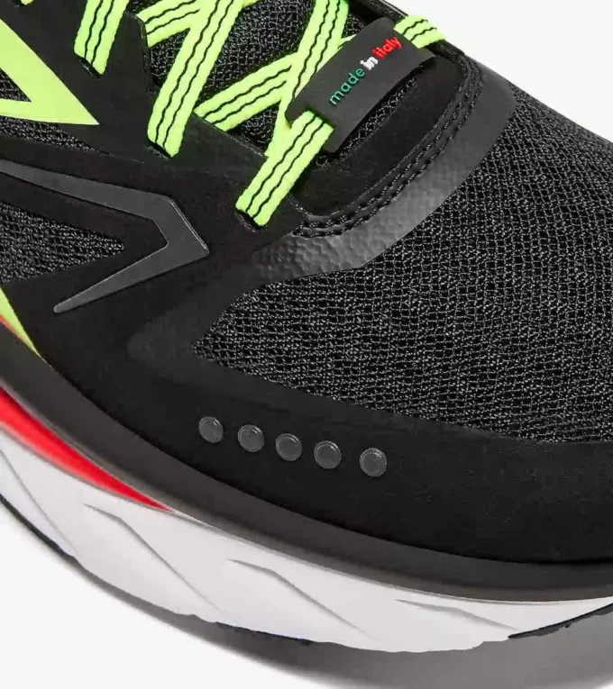 Zapatillas de running Atomo V7000-2 Made in Italy: ligereza y amortiguación, para todos los géneros