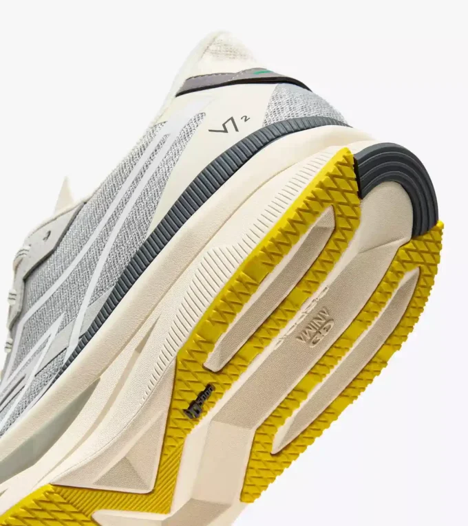 Zapatillas de running Atomo V7000-2 Made in Italy: ligereza y amortiguación, para todos los géneros Zapatillas de running Atomo V7000-2 Made in Italy: ligereza y amortiguación, para todos los géneros