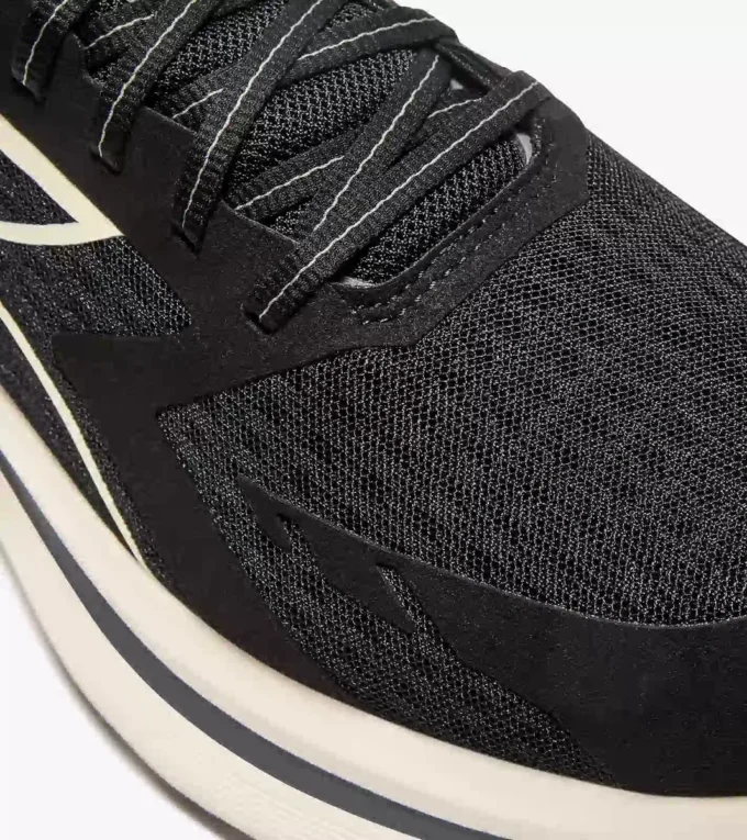 Zapatillas de running Cellula: comodidad y estabilidad