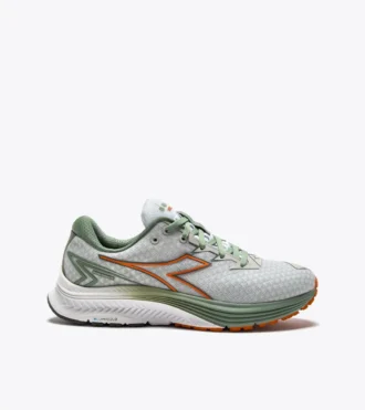zapatillas de running mythos blushield 10 vortice amortiguacin y proteccin 1 1 330x371 - Zapatillas de running Mythos Blushield 10 Vortice: amortiguaci&oacute;n y protecci&oacute;n