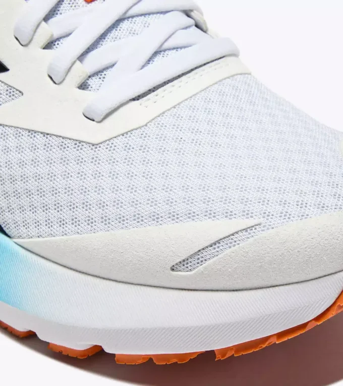 Zapatillas de running Mythos Blushield Vigore 3: estabilidad y protección Zapatillas de running Mythos Blushield Vigore 3: estabilidad y protección