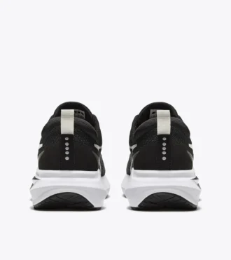 Zapatillas de running Mythos Blushield Vigore 3 W: estabilidad y protección Zapatillas de running Mythos Blushield Vigore 3 W: estabilidad y protección
