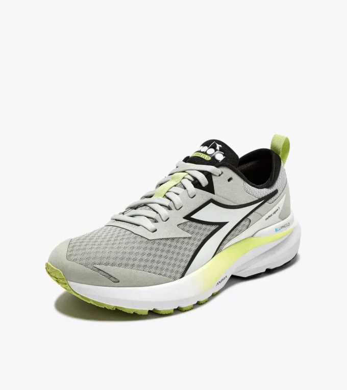 Zapatillas de running Mythos Blushield Vigore 3 W: estabilidad y protección Zapatillas de running Mythos Blushield Vigore 3 W: estabilidad y protección
