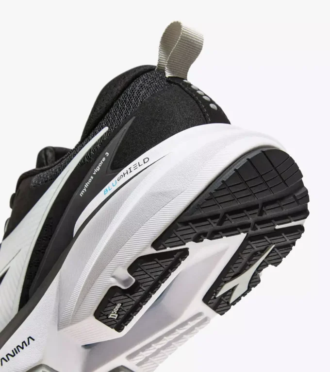 Zapatillas de running Mythos Blushield Vigore 3 W: estabilidad y protección Zapatillas de running Mythos Blushield Vigore 3 W: estabilidad y protección