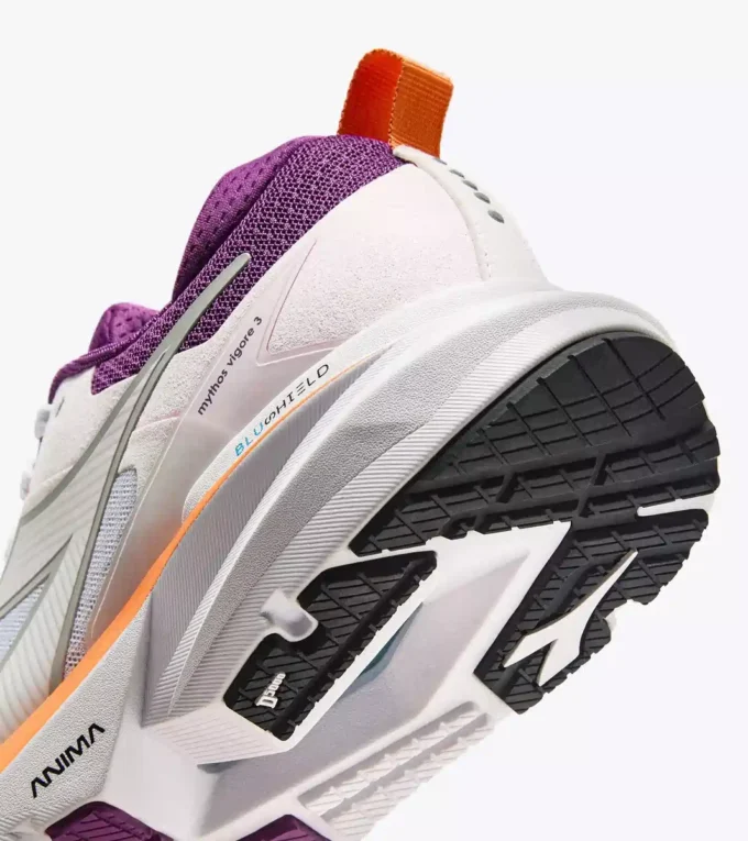 Zapatillas de running Mythos Blushield Vigore 3 W: estabilidad y protección Zapatillas de running Mythos Blushield Vigore 3 W: estabilidad y protección