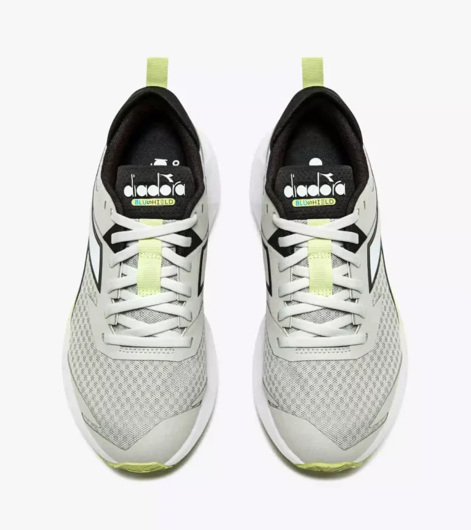 Zapatillas de running Mythos Blushield Vigore 3 W: estabilidad y protección Zapatillas de running Mythos Blushield Vigore 3 W: estabilidad y protección