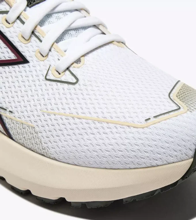Zapatillas de running Mythos Blushield Vigore 4: estabilidad y protección Zapatillas de running Mythos Blushield Vigore 4: estabilidad y protección