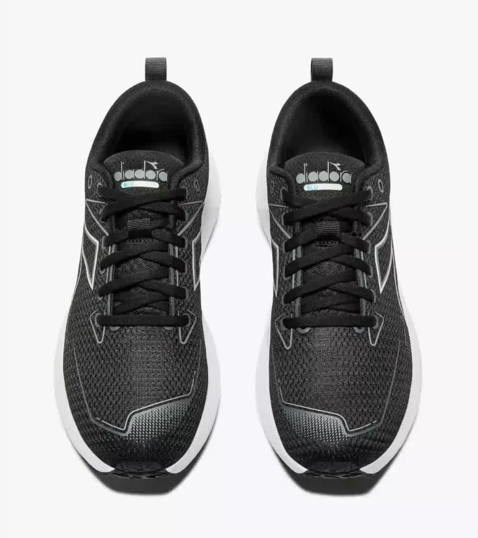 Zapatillas de running Mythos Blushield Vigore 4: estabilidad y protección