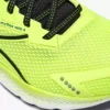 Zapatillas de running Mythos Blushield Volo 4: estabilidad y ligereza Zapatillas de running Mythos Blushield Volo 4: estabilidad y ligereza