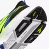 Zapatillas de running Mythos Blushield Volo 4: estabilidad y ligereza Zapatillas de running Mythos Blushield Volo 4: estabilidad y ligereza