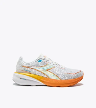 Zapatillas de running Mythos Blushield Volo 5: estabilidad y ligereza