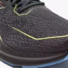 Zapatillas de running Mythos Blushield Volo 5: estabilidad y ligereza Zapatillas de running Mythos Blushield Volo 5: estabilidad y ligereza