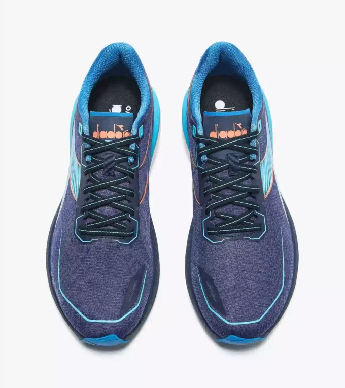 Zapatillas de running Mythos Blushield Volo 5: estabilidad y ligereza