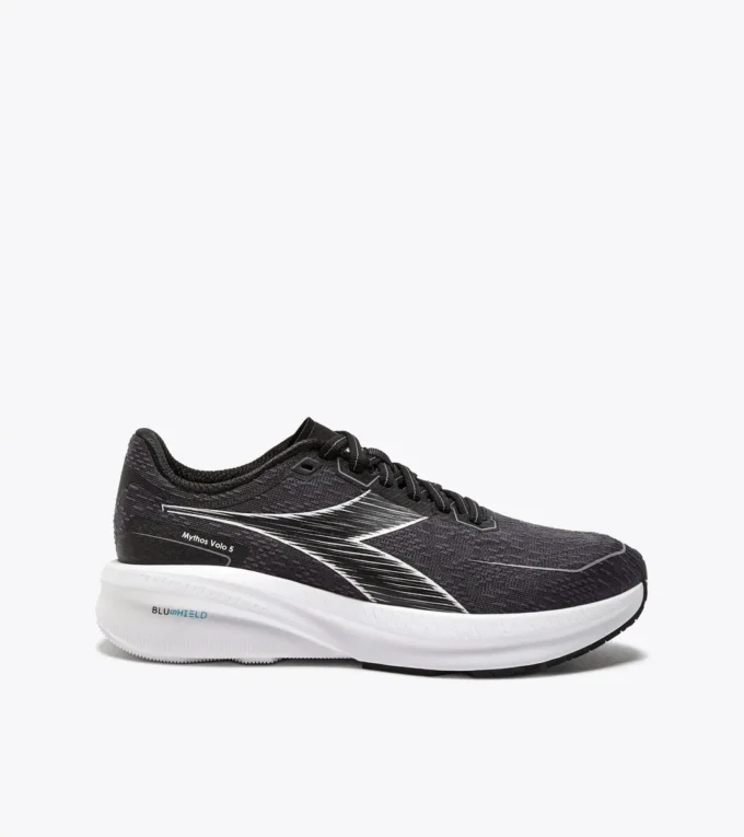 Zapatillas de running Mythos Blushield Volo 5 W: estabilidad y ligereza Zapatillas de running Mythos Blushield Volo 5 W: estabilidad y ligereza