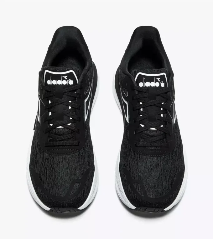 Zapatilla de running Nucleo 2 Wide: comodidad y estabilidad Zapatilla de running Nucleo 2 Wide: comodidad y estabilidad