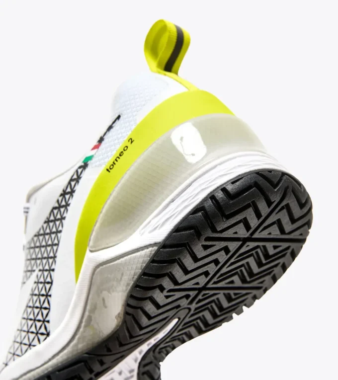 Zapatillas de tenis Blushield Torneo 2 W Ag para superficies duras o pistas de tierra batida