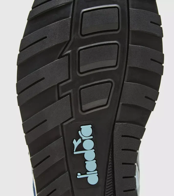 Zapatillas deportivas N9002