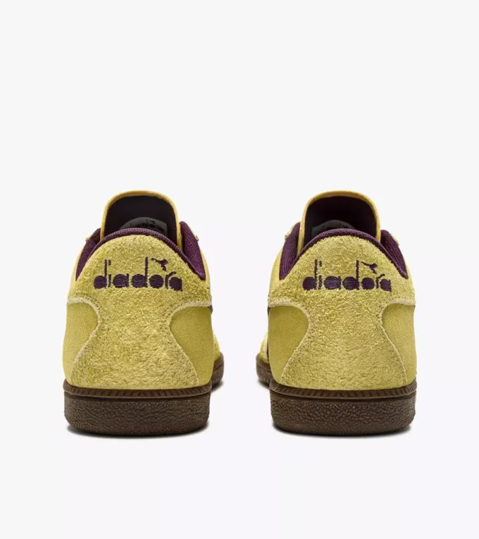 Zapatillas deportivas peludas Zapatillas deportivas peludas