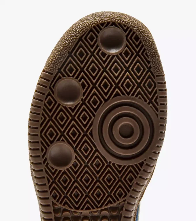 Zapatillas deportivas peludas Zapatillas deportivas peludas
