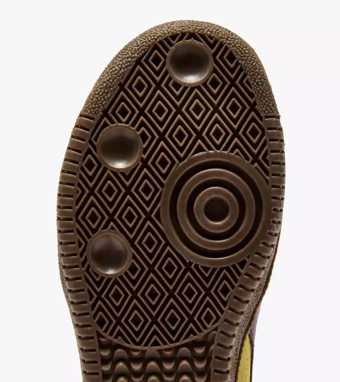 Zapatillas deportivas peludas Zapatillas deportivas peludas