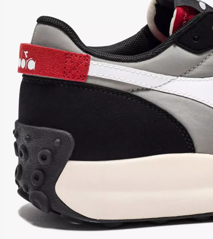 Zapatillas deportivas Race Nyl – Unisex Zapatillas deportivas Race Nyl – Unisex