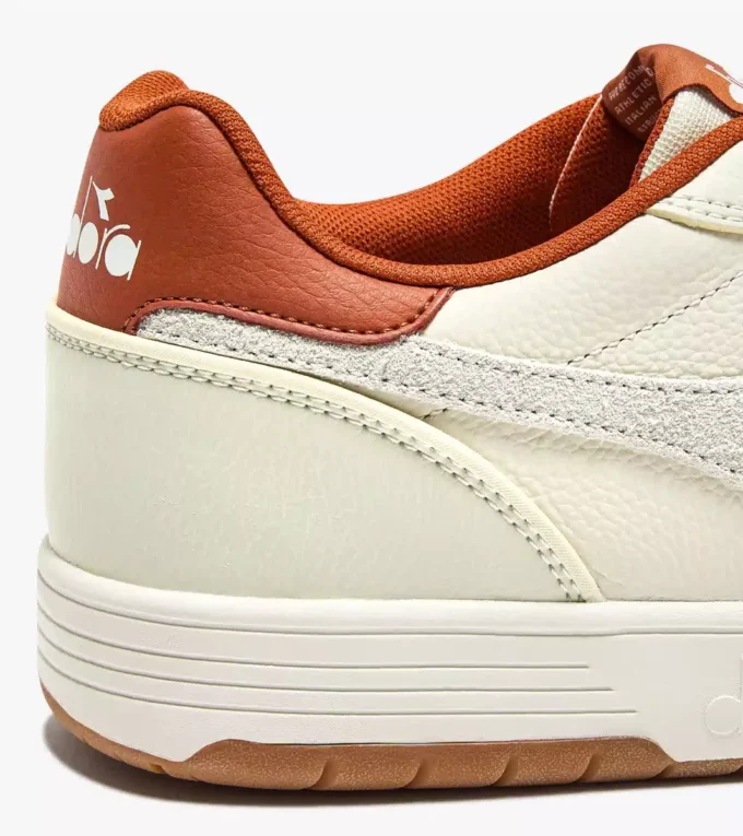 Zapatillas Deuce M2 de piel peluda Zapatillas Deuce M2 de piel peluda